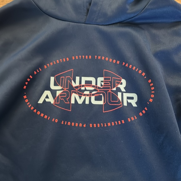 Under armour performance sweatshirt - Picture 2 of 5